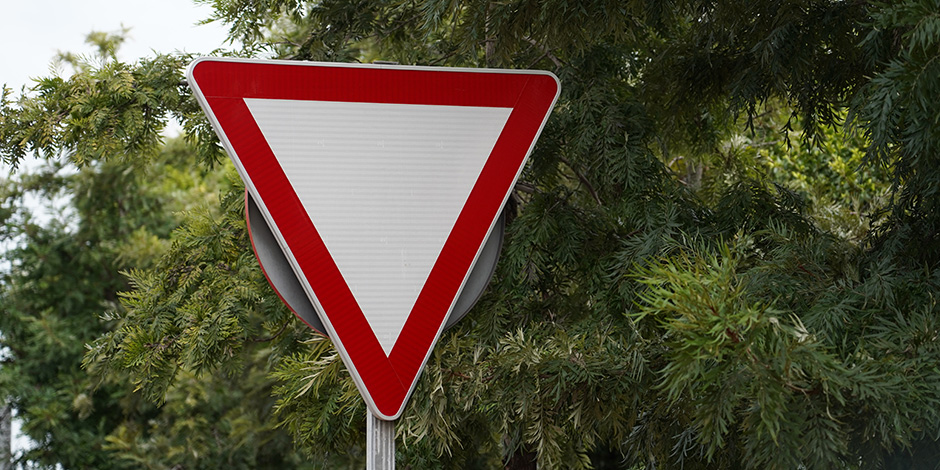 Tali Yol Nedir? Tali Yol İşaretleri ve Trafikteki Önemi